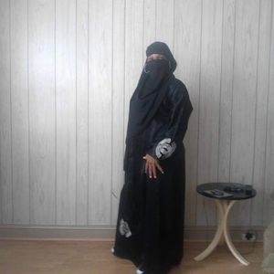 Meet your Posher, Ellen